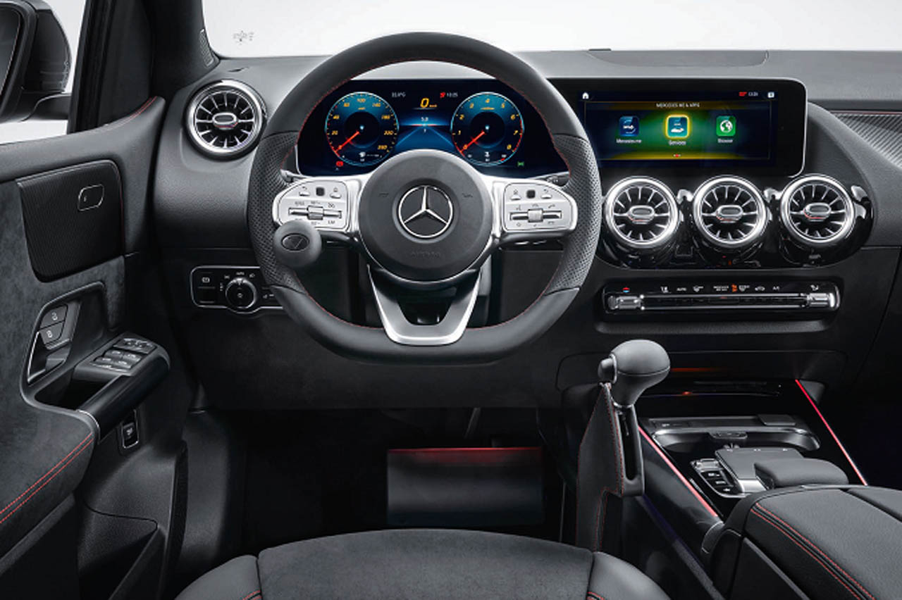 福祉車両の室内イメージ写真：Cクラス。