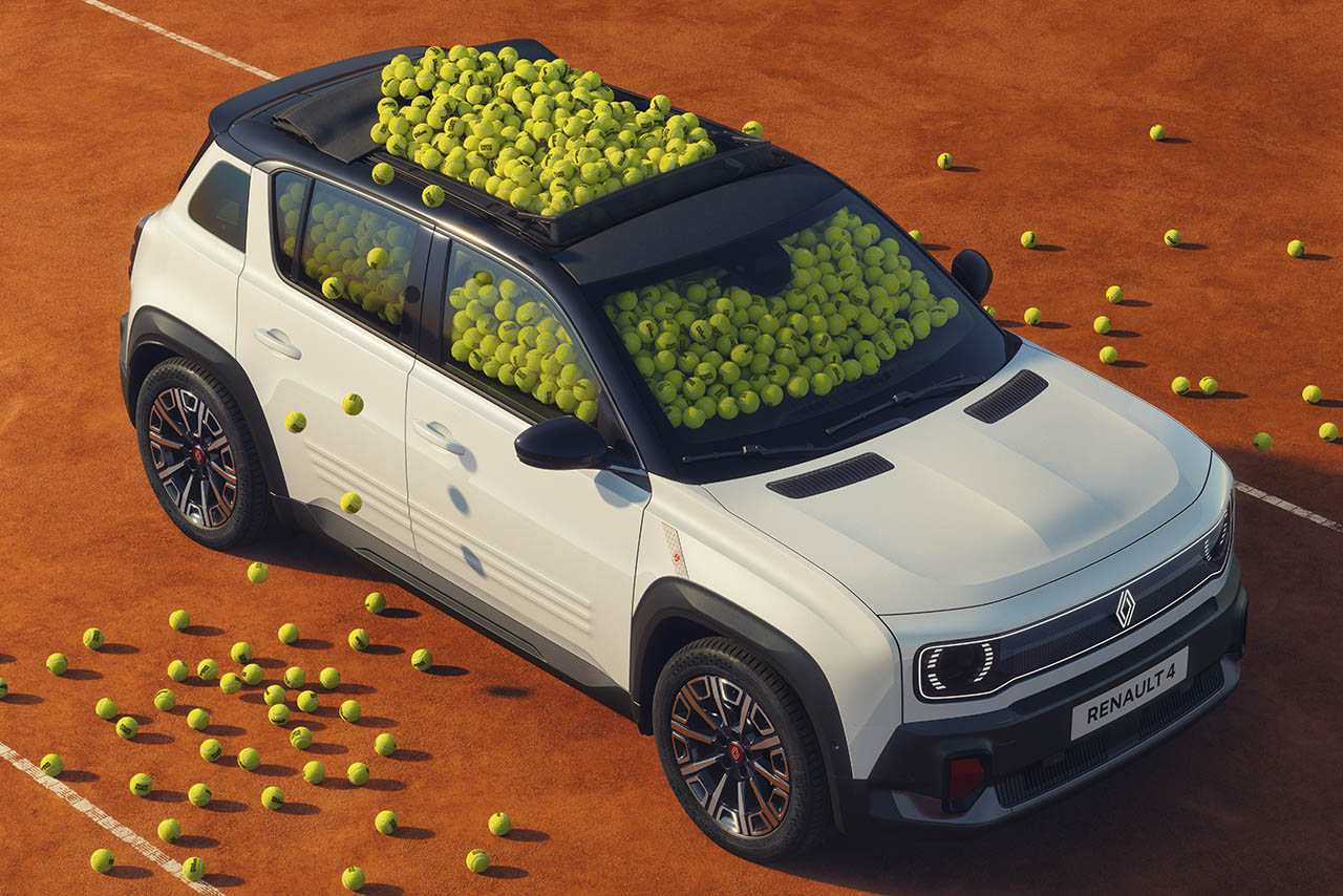 ローラン・ギャロスの気品を纏う次世代EV。新型「ルノー 4」が提示するスポーツシック