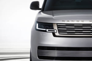 レンジローバーSVウルトラ