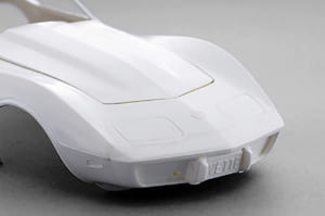 MPC製1/25スケール・プラモデル「25thアニバーサリー・コルベット・スペシャルエディション」