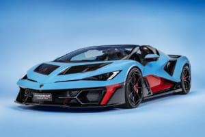 【世界初公開】ランボルギーニ新型「フェノメノ・ロードスター」登場。9億円超・1080馬力が屋根を持たない理由