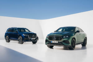 メルセデスAMG GLE 63 S 4MATIC+(右)とGLS 63 4MATIC+(左)