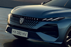 プジョーの美しきワゴン「308 SW」に限定ハイブリッド登場。ハッチバックに迫る戦略的価格に注目