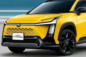 居住性改善と新1.5Lで「ベビーRAV4」へ。次期トヨタ・カローラクロスはサイズ拡大でも200万円台死守か