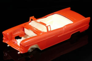 モノグラム製 1/24スケール・プラモデル「1955シボレー・カスタマイジングキット」