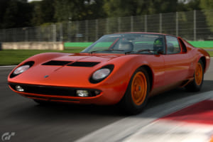 伝説のV12「ミウラ」はなぜゲームで輝くのか。誕生60年、仮想空間へ継承されるランボルギーニの美学