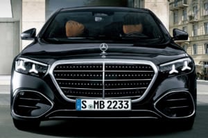 メルセデス・ベンツ新型Sクラスが日本上陸。50％超の部品を刷新した“史上最大の進化”の全貌