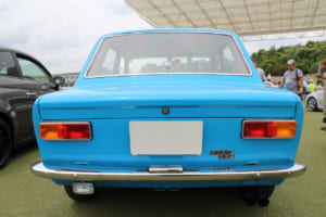 1974年式フィアット128:もともとのボディカラーはウグイス色だったそうだ。