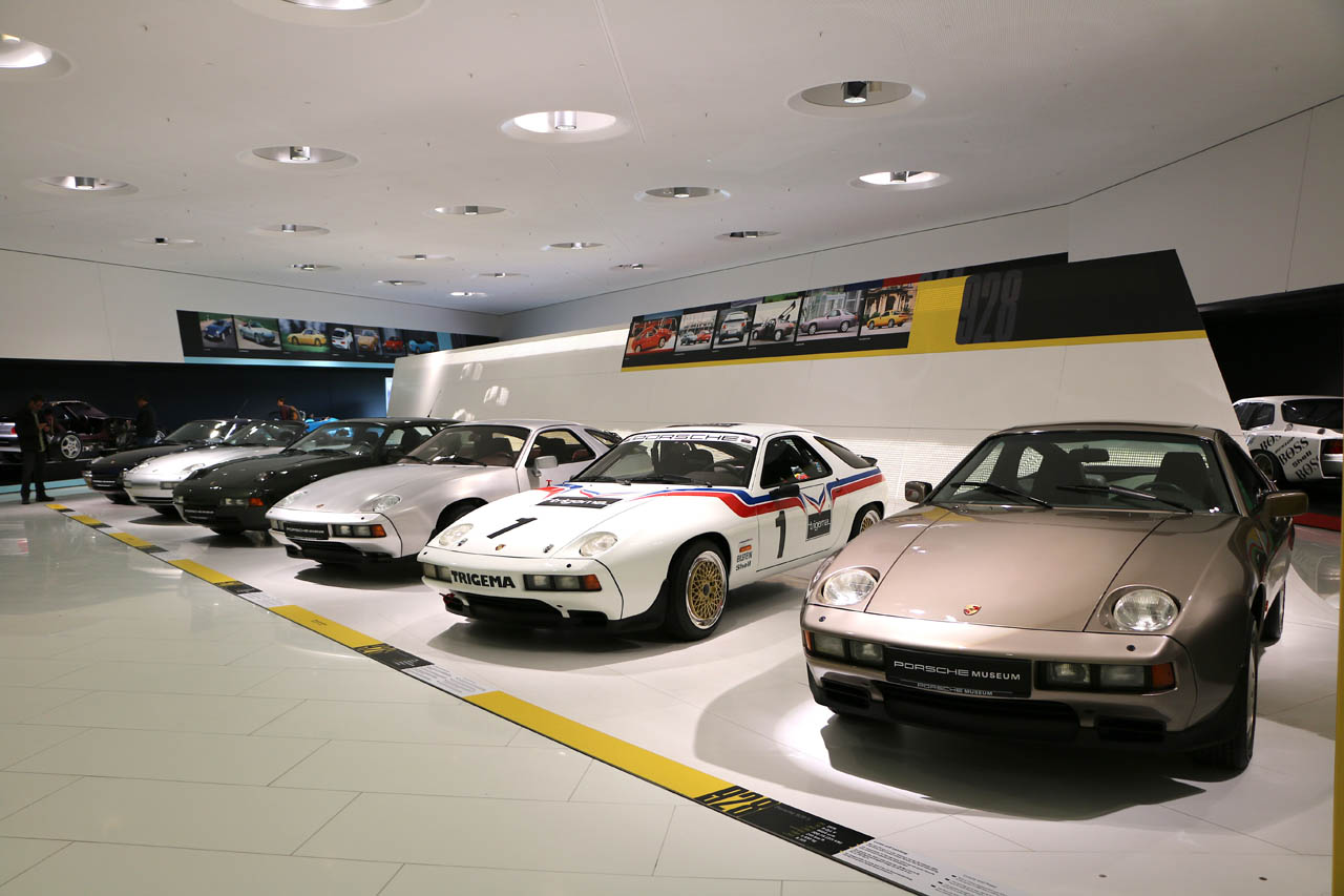 2026年で誕生50周年を迎えたトランスアクスル・ポルシェ