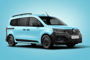 【限定150台】黒バンパーとディーゼル6MTの誘惑。幸せの青「ブルードラジェ」を纏うカングー・クルール