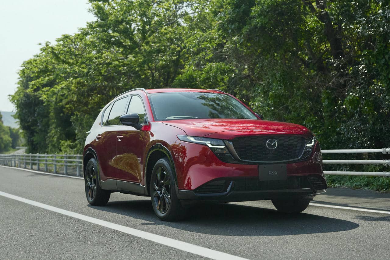 月販目標の5倍！ 新型マツダCX-5が1万台を受注した理由──大胆なHMI刷新と熟成されたフットワーク