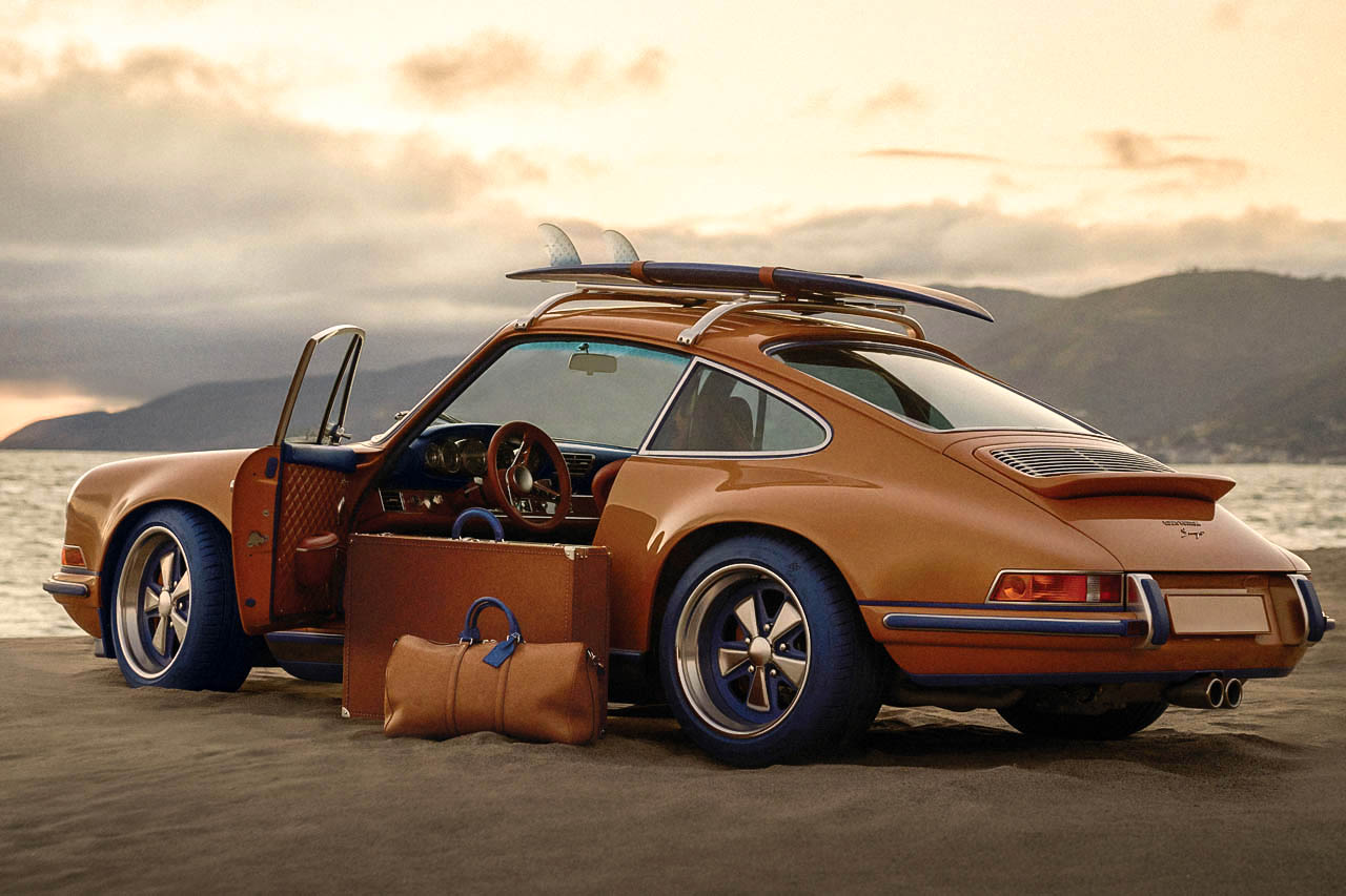 【世界初公開】車内の計器も新設計。ルイ・ヴィトンとシンガーが共作した「ポルシェ911リイマジンド・バイ・シンガー」の凄み【画像102枚】《LE VOLANT LAB》