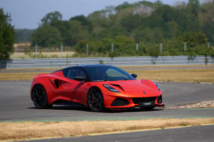 ロータス・エミーラ 420スポーツ