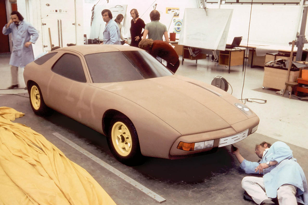 VWの血を引く本物のポルシェ。924生誕50年、トランスアクスルが導いた