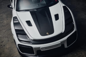 伝説の935「モビー・ディック」が蘇る。ポルシェ911 GT2 RSベースのワンオフ「フラッハバウRS」降臨