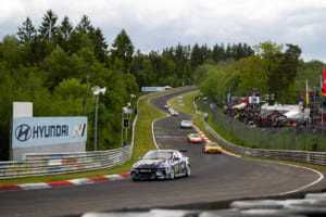 2026年5月のニュルブルクリンク24時間レースで、ヒョンデのハイパフォーマンスブランド「N」は「エレントラ N TCR」でTCRクラス6連覇を達成した。