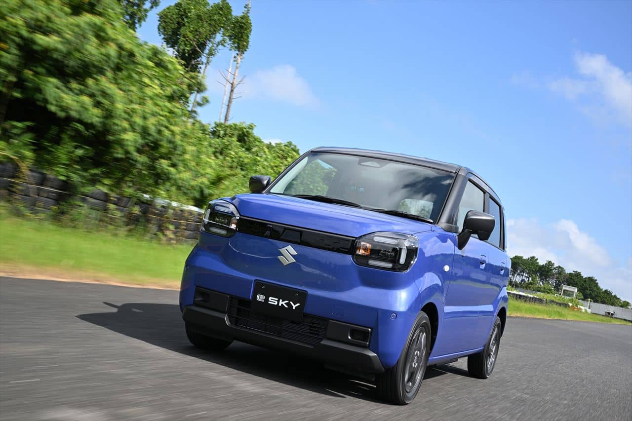 【新型eスカイ初試乗】スズキの大本命軽EV！ 航続310kmを生む軽量化技術と“あえてのトールワゴン”の真価