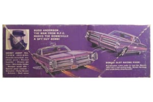 MPC製1/25スケール・プラモデル「1966ポンティアック・ボンネヴィル・ハードトップ」