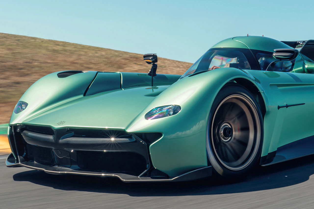 2億円・1000psの怪物EV「スピアリング・ピュア」がモントレーでデビューへ。禁断の“ファンカー”をマクマートリーがついに市販化