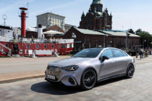 メルセデス・ベンツ C 400 4MATIC エレクトリック