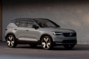 ボルボ XC40