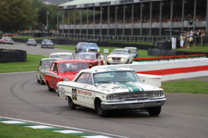 1960年代のツーリングカーによるSt.メアリーズ・トロフィー。これはプロがドライブするパート1。