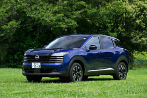日産キックス X e-4ORCE