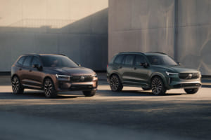 ボルボ XC60 ロングレンジPHEV(左)と、ボルボ XC90 ロングレンジPHEV(右)