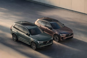 ボルボ XC90 ロングレンジPHEV(左)と、ボルボ XC60 ロングレンジPHEV(右)