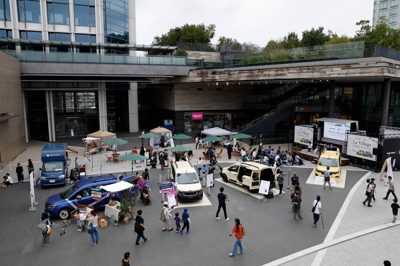 TOYO TIRE× RENAULTのコラボイベント「Le Villege Mobilité & Saveurs」が二子玉川ライズにて開催。