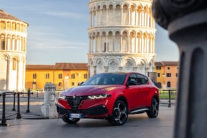 情熱の走りに白と銀の洗練を。アルファ・ロメオ トナーレ初の限定車「スポルト スペチアーレ」が60台限定で日本上陸