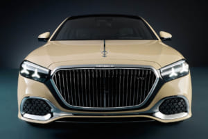 NBAのレブロン・ジェームズが仕立てた「メルセデス・マイバッハ S 680」がチャリティー競売へ。故郷への想いを刻んだ特別なV12