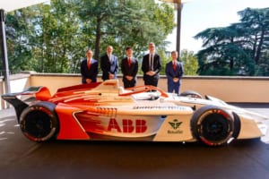 次世代ポテンザが示すEVレースの到達点。815psのフォーミュラE「GEN4」専用タイヤをブリヂストンが初披露