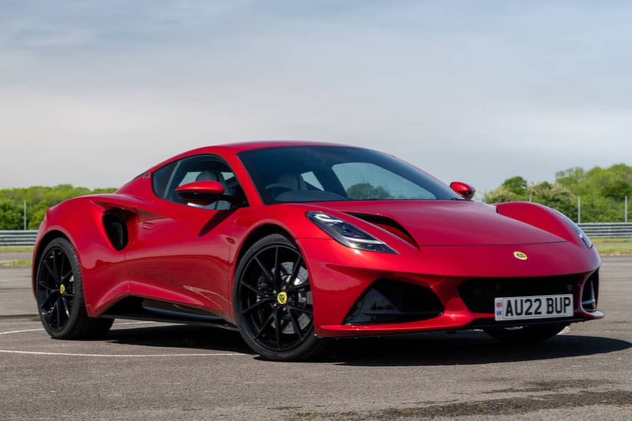 ロータス・エミーラの真髄をプロと紐解く。V6か直4、気になる1台を深く味わう特別試乗会が神戸・仙台で11月開催
